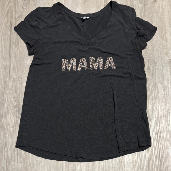 Black Graphic Tee with Leopard Print 'MAMA' - Picture 1 of 2
